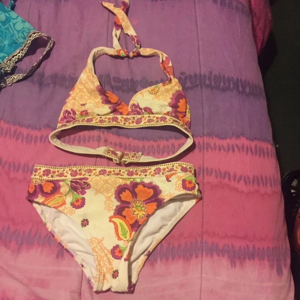 Girls bikini